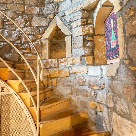 Aux Prisons De Montagny Bed & Breakfast Montagny  ภายนอก รูปภาพ