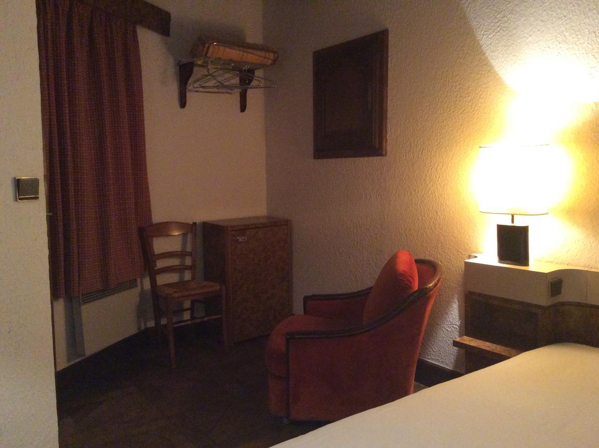 Aux Prisons De Montagny Bed & Breakfast Montagny  ภายนอก รูปภาพ